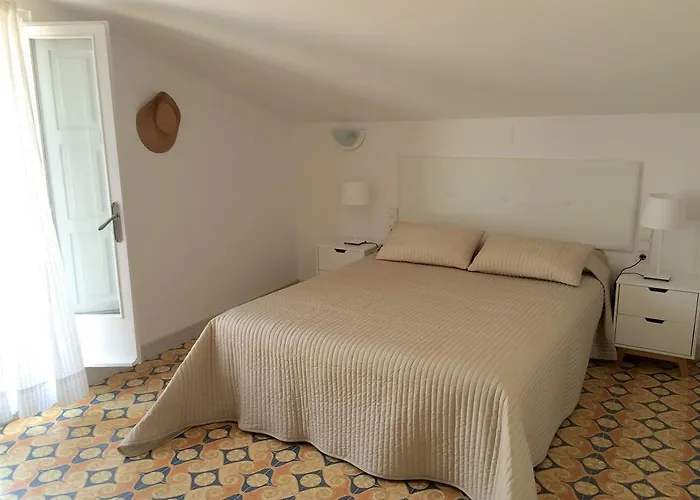 Apartaments La Palmera *